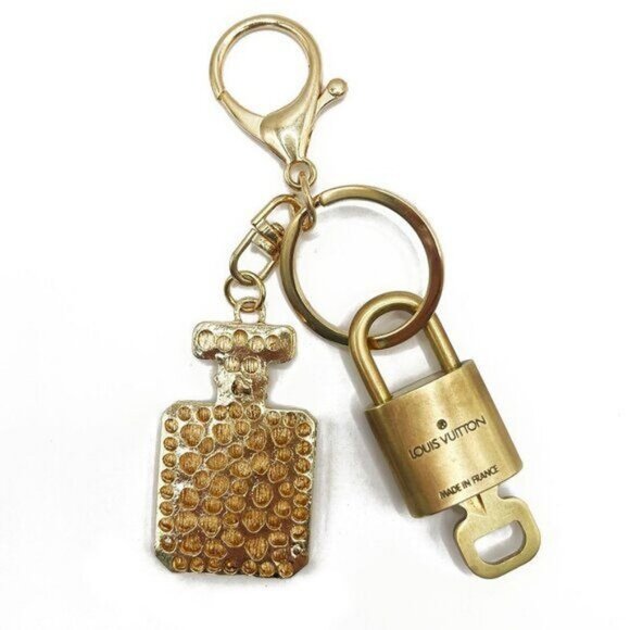 Authentic Louis Vuitton Lock & Key Bag Perfume Charm Keychain Key Charm Chain - Picture 3 of 4